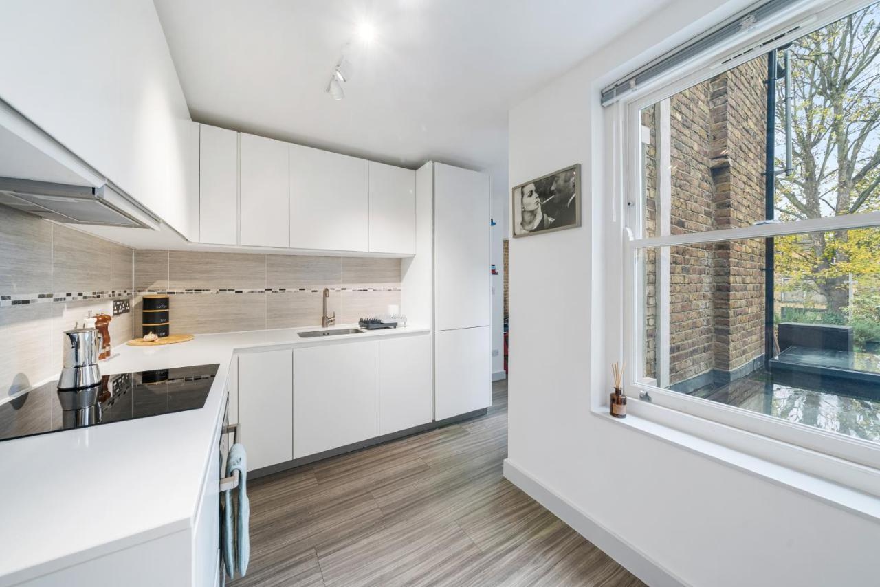 Ickburgh Road Guesthouse London Exteriör bild